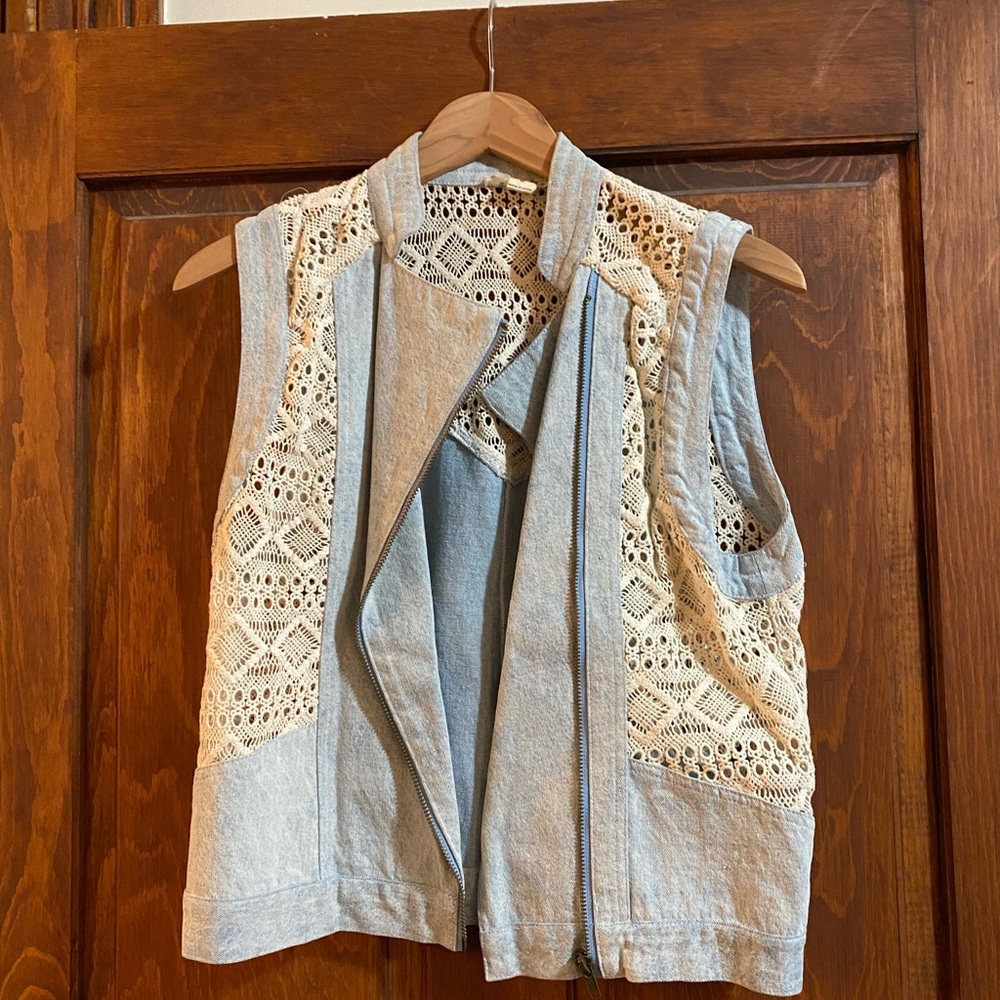 Very J Jean Vest